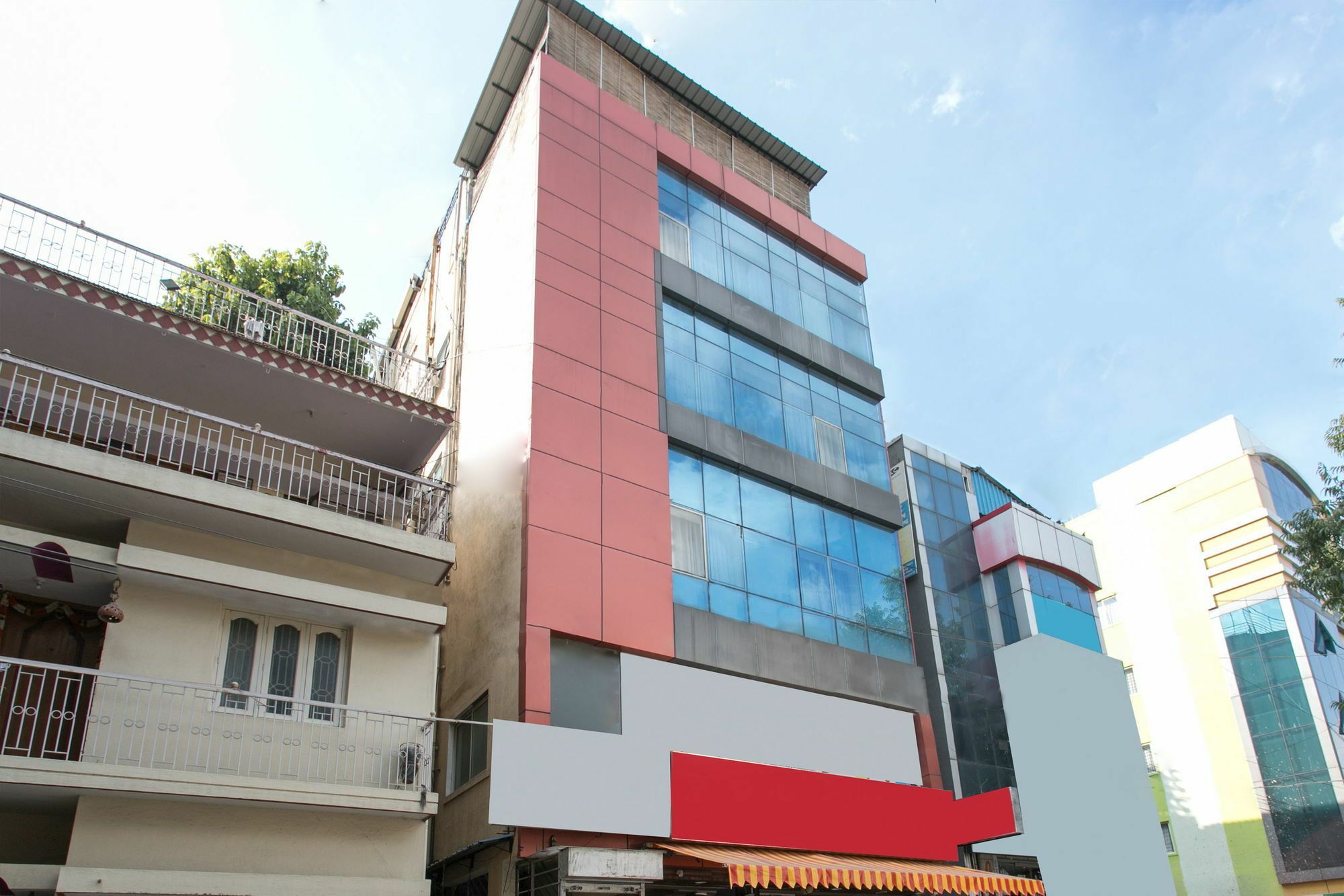 Oyo 10378 Hotel Hibiscus Mayflower Bangalore Bagian luar foto